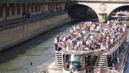 JO 2024 : les touristes étrangers sous le charme de la France