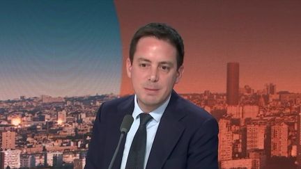 Yoann Gillet, député Rasemblement national (RN) du Gard et membre de la commission mixte paritaire, mercredi 20 décembre 2023. (FRANCEINFO / RADIO FRANCE)