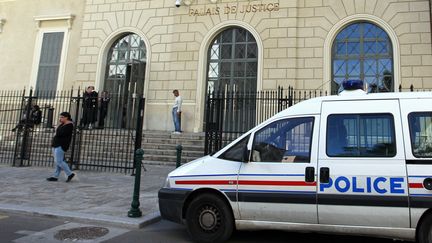 Corse : cinq blessés dans une fusillade, dont deux graves, dans un bar d'Ajaccio