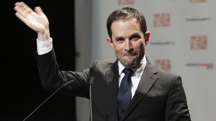 Une nouvelle rencontre est prévue jeudi 16 février entre les Benoît Hamon et Yannick Jadot. (PASCAL LACHENAUD / AFP)