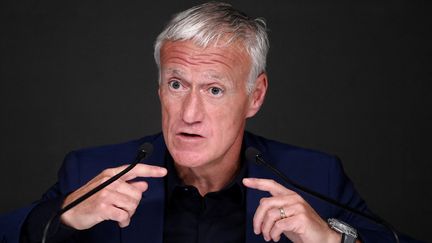 Didier Deschamps lors de l'annonce de la liste pour les quatre rencontres de Nations League, le 19 mai 2022 à Paris. (FRANCK FIFE / AFP)