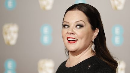 Melissa McCarthy pose à son arrivée à la cérémonie des Bafta, le 10 février 2019, à Londres. (TOLGA AKMEN / AFP)