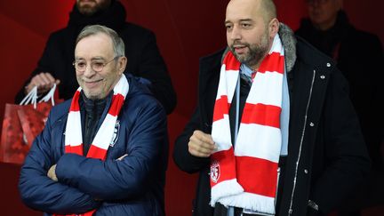 Gérard Lopez (à droite) et l'ancien président du LOSC Michel Seydoux (DENIS CHARLET / AFP)