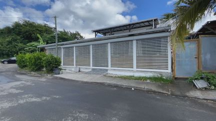 Situé sur la plage de Saint-Félix, au Gosier, le restaurant-bar le Petit New-York ferme définitivement ses portes après 15 années d'existence. (Ronhy Malety)