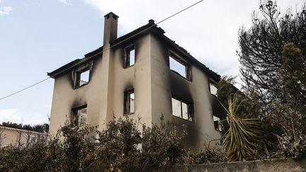 La maison de Théo Angélopoulos après les incendies qui ont dévasté la région d'Athènes (26 juillet 2018)
 (Ayhan Mehmet / Anadolou Agency / AFP)