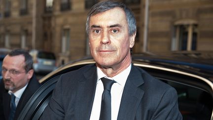 L'ex-ministre du Budget, J&eacute;r&ocirc;me Cahuzac, le 2 avril 2013, avant son audition par des juges du p&ocirc;le financier, &agrave; Paris. (MARTIN BUREAU / AFP)