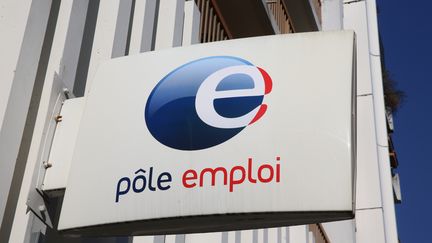 Le logo de Pôle Emploi, pris en photo le 17 mars 2017 (GODONG / BSIP/AFP)