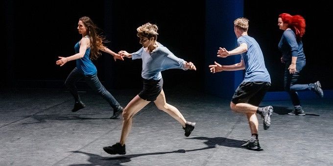 "Auguri" d'Olivier Dubois présenté au TNP de Villeurbanne dans le cadre de la Biennale de la danse
 (Markus Scholz/DPA Picture alliance / MAXPPP )