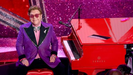 Elton John sur scène le 9 février 2020 lors de la 92e cérémonie des Académy Awards au Dolby Théatre d'Hollywood (KEVIN WINTER / GETTY IMAGES NORTH AMERICA)