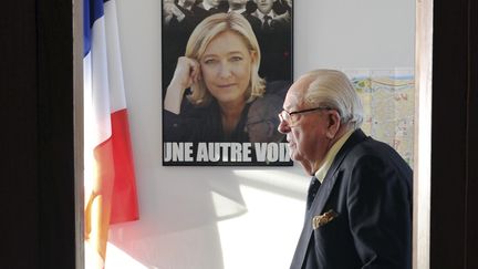 Jean-Marie Le Pen le 12 janvier 2014 &agrave; Agen (Lot-et-Garonne). (MEHDI FEDOUACH / AFP)