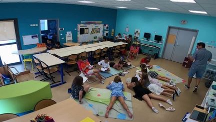 Landes : la classe flexible, une méthode originale adoptée par un enseignant (FRANCE 2)