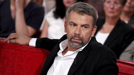 Philippe Torreton sur le plateau de l'&eacute;mission "Vivement Dimanche", le 31 ao&ucirc;t 2012 sur France 2. ( MAXPPP)