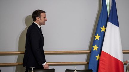 Emmanuel Macron lors de sa visite à Mulhouse (Haut-Rhin), le 18 février 2020. (JEAN-FRANCOIS BADIAS / POOL)