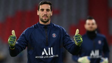 Sergio Rico a rassuré sur son état dimanche 9 juillet. (CHRISTOF STACHE / AFP)