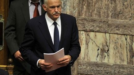 George Papandréou a été contraint d'abandonner son projet de référendum. (LOUISA GOULIAMAKI / AFP)