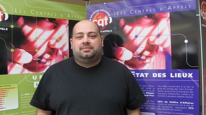 Tony Souaillat, salari&eacute; d'un centre d'appels en Meurthe-et-Moselle et d&eacute;l&eacute;gu&eacute; syndical. (MYRIAM LEMÉTAYER)