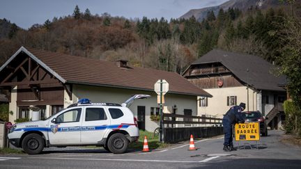 Triple infanticide en Haute-Savoie : le corps retrouvé en Suisse est bien celui de la mère des enfants, confirme le parquet