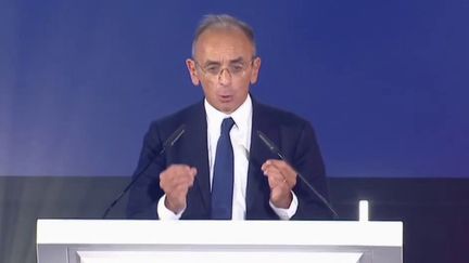 Présidentielle 2022 : à Cannes, Éric Zemmour lance un appel d'union des droites