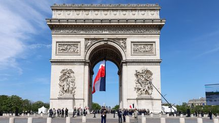 L'Arc de triomphe à Paris, lors des commémorations du Débarquement, le 8 juin 2024. (OLIVIER CORSAN / LE PARISIEN / MAXPPP)