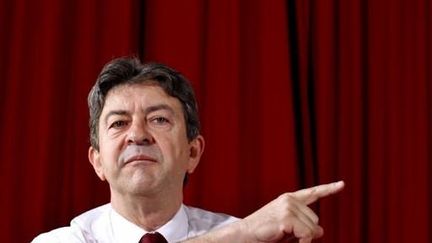 Jean-Luc Mélenchon critique la campagne de candidats communistes (THOMAS SAMSON / AFP)