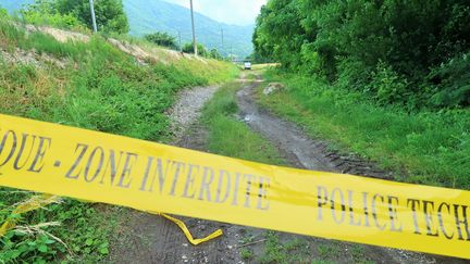 Un des lieux où des fouilles ont été réalisées pour retrouver des ossements de la victime, à Grenoble, le 23 juin 2021. (DENIS MASLIAH / MAXPPP)