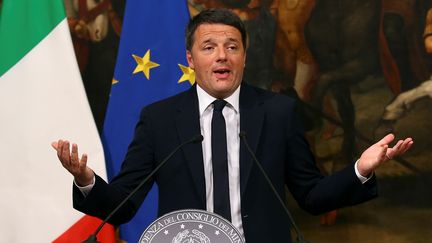 Italie : Matteo Renzi prié de reporter sa démission