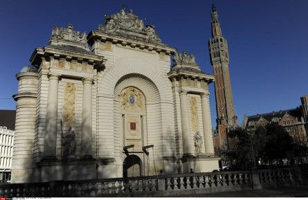 La Porte de Paris, édifiée en l'honneur de la victoire de Louis XIV
 (Sarah ALCALAY/SIPA/1501221203)