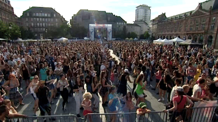 La place Kléber à l'heure Bollywood
 (France 3 / Culturebox)