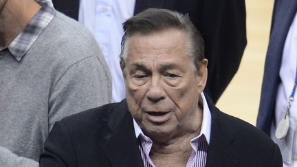 Le propri&eacute;taire des Los Angeles Clippers, Donald Sterling, le 21 avril 2014 &agrave; Los Angeles (Etats-Unis). (ROBYN BECK / AFP)