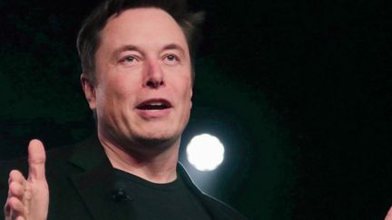 Twitter : le puissant milliardaire Elon Musk possède désormais le réseau social