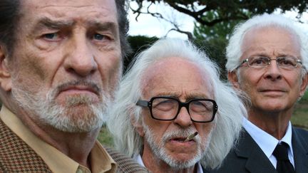 Eddy Mitchell, Pierre Richard et Roland Giraud dans "Les Vieux Fourneaux"
 ( Eric Travers © 2017 - RADAR FILMS - ÉGERIE PRODUCTIONS - GAUMONT - FRANCE 3 CINÉMA - DARGAUD MEDIA)