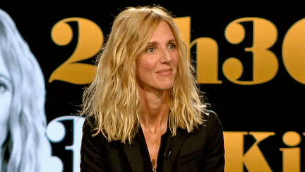 Sandrine Kiberlain invitée le plateau de France 2 pour le film "La Belle et la Belle"
 (France 2 / Culturebox)