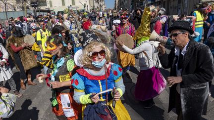 6&nbsp;500&nbsp;personnes ont défilé pour un carnaval non autorisé à Marseille, le 21 mars 2021. (SPEICH FRÉDÉRIC / MAXPPP)