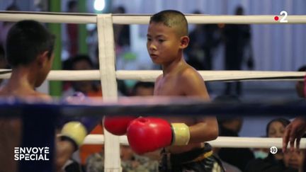 Les enfants boxeurs (ENVOYÉ SPÉCIAL  / FRANCE 2)