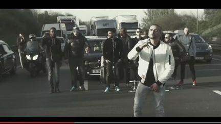 Tournage du clip "Toka", un morceau du dernier album "Bandit saleté" du rappeur Fianso 
 (Capture d&#039;écran)