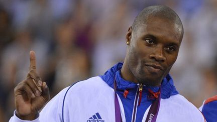 Grégory Baugé sur le podium du sprint