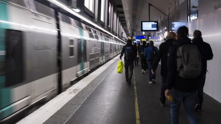 La victime a été poussée sur les rails du RER B, à la station Cité universitaire, le 14 juillet 2023. (ALEXIS SCIARD / MAXPPP)