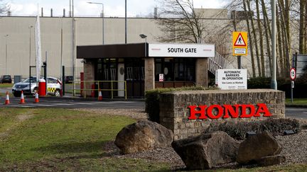 L'entrée de l'usine de fabrication Honda à Swindon, dans le sud-ouest de l'Angleterre, le 19 février 2019. (ADRIAN DENNIS / AFP)