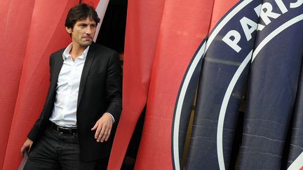 Leonardo, le 12 janvier 2012, au Parc des Princes, &agrave; Paris. (FRANCK FIFE / AFP)