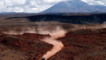 Avec une semaine en Bolivie, ce Dakar 2017 se déroulera dans des conditions d'altitude inhabituelles. (MARCOS BRINDICCI / POOL)