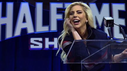 Lady Gaga le 2 février pendant la conférence de presse sur son spectacle qui aura lieu dimanche 5 février lors de la mi-temps du Super Bowl, appelé "Halftime Show".
 (TIMOTHY A. CLARY / AFP)