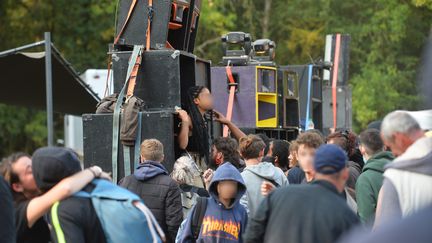 Une rave party a rassemblé près de 2 000&nbsp;jeunes venus de toute la france à Basse Goulaine près de Nantes (Loire-Atlantique), le 13 septembre 2020. (PHOTOPQR/OUEST FRANCE/MAXPPP)