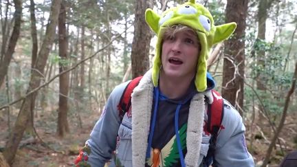 Extrait de la vidéo mise en ligne par Logan Paul le 31 décembre 2017 sur YouTube.&nbsp; (YOUTUBE)