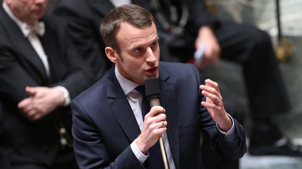 &nbsp; (Le ministre de l'Economie, dont la popularité et les prises de position agacent à gauche, n'a cependant pas affiché son soutien au président sortant © MaxPPP)