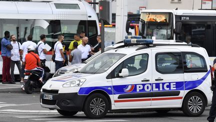 Une agression au couteau a eu lieu samedi 31 août près de&nbsp;la gare routière Laurent-Bonnevay à Villeurbanne dans le Rhône. (PHILIPPE DESMAZES / AFP)