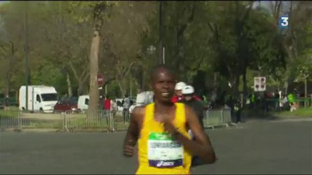 Marathon de Paris : le Kenyan Paul Lonyangata s'impose en 2 heures 6 minutes et 9 secondes