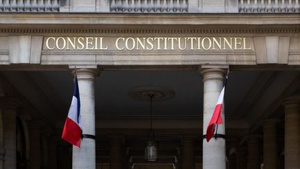 La façade du Conseil constitutionnel, à Paris, le 31 mai 2023. (VALERIE DUBOIS / HANS LUCAS / AFP)