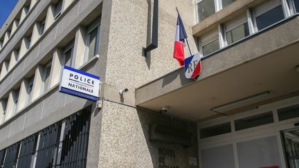 Photo d'illustration&nbsp;d'un commissariat de police à Valence. (NICOLAS GUYONNET / HANS LUCAS)