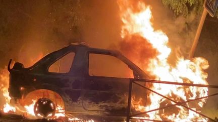 Violences urbaines en Martinique : le préfet décrète un couvre-feu et l'interdiction des manifestations