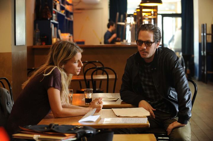 Mélanie Laurent et Reda Kateb dans "Les Derniers parisiens" de Hamé Bourokba et Ekoué Labitey
 (Haut et Court)